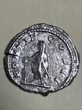 古代ローマ帝国　デナリウス銀貨　ゲタ帝　3.7g 準未使用_画像2