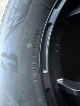 BRIDGESTONE BLIZZAK DM V3 285 60 18 116Q バリ溝 走行1000キロ　PCD 150 5H ランクル　100 200 タンドラ　セコイア　４本セット_画像3