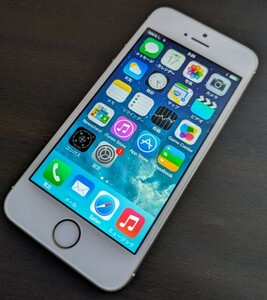 Apple docomo iPhone 5s 16GB ゴールド ME334J/A