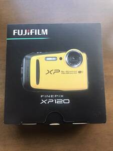 FUJIFILM　富士フィルム　XP120 FinePix　コンパクトデジタルカメラ　バッテリー付属　外箱・USB有　ブラック×イエロー　黄色　動作品