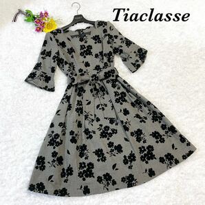 新品未使用タグ付き☆Tiaclasseティアクラッセ フラワースカラップワンピース フロッキー リボン フロッキー 総柄 花柄 ドレス 半袖 L