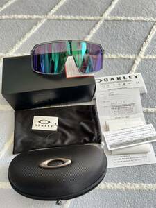 2024/2〜OAKLEY正規店購入　オークリー サングラス ケース付 保証書 印字あり スポーツサングラス オークリー　sutro 超美品　ほぼ新品