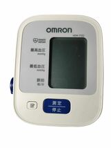 【静0219-65】オムロン 上腕式血圧計 動作確認済み HEM−7122 ケース付き 中古品 現状品 オムロン OMRON 上腕式血圧計 測定器 _画像2