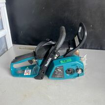 C4 佐川急便着払い発送　中古　マキタ makita MEA3201M エンジンチェーンソー エンジンチェンソー 現状品_画像1