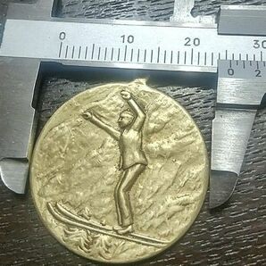 94年前のメダル　グリコ　おまけ　森永　1930年　戦前　MORINAGA''S GIFT 金メダル　当時物　 チャーム　希少