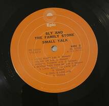 U.S.オリジナル★LP盤 　SLY & THE FAMILY STONE　／SMALL TALK　FUNK／DISCO ★レコード番号：PE 32930_画像4