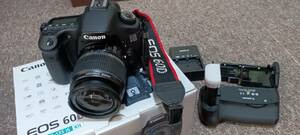 Canon EOS 60D EF−S18−55mm BGーE9　バッテリーグリップ　デジタル一眼レフカメラセット