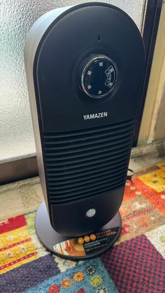 セラミックファンヒーター 電気ストーブ