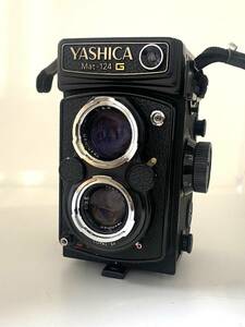 美品 ヤシカ YASHICA Mat-124 G Yashinon 3.5 80mm 二眼レフカメラ フィルムカメラ 昭和 レトロ 動作未確認 ケース付き ss121601