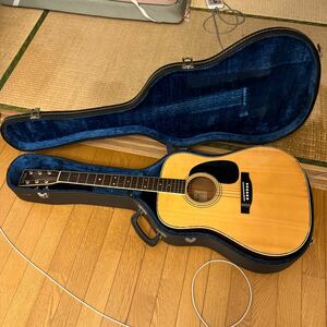 TOKAI ACOUSTIC Cat's Eyes CE-280D アコースティックギター 木目 弦楽器 演奏 弾き語り ペグ破損　東海楽器　ハードケース付き