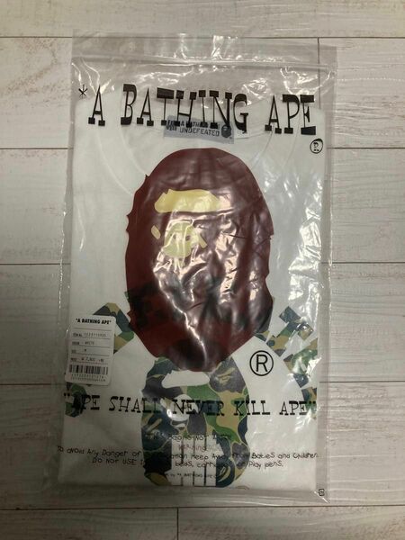 A BATHING APE × UNDEFEATED ABC COLLEGE TEE