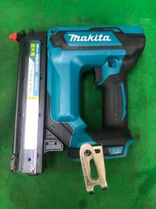 【中古品】makita マキタ 35mm 18V充電式面木釘打 FN350DZ 動作確認済 / IT1D6YL22UOS