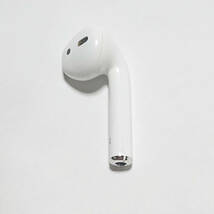【Apple純正品】Airpods 第2世代 A2032 A1602 エアポッズ プロ Rのみ 片耳 充電器 ワイヤレスイヤホン 動作確認済み_画像8
