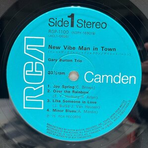 美盤!! 国内 JPNプレス GARY BURTON New Vibe Man In Town ('75 RCA Camden) w/ Gene Cherico, Joe Morello 若干18歳・初のリーダー作の画像3