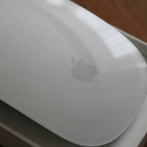 [新品同様/現行モデル] Apple純正 Magic Mouse White（Multi-Touch対応）Wireless Model A1657 MK2E3J/A マジックマウス ホワイトの画像6