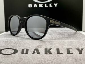 偏光★OAKLEYオークリー LATCH ラッチ マットブラック艶消し黒/POLARIZEDミラー USA製サングラス 釣りドライブアウトドア SK8 米軍SI