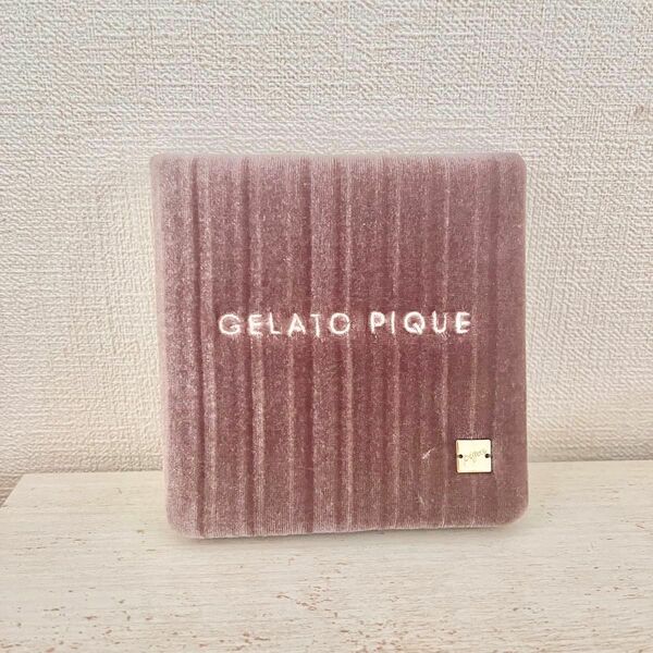 gelato pique（ジェラート ピケ）　手鏡　10cm×10cm