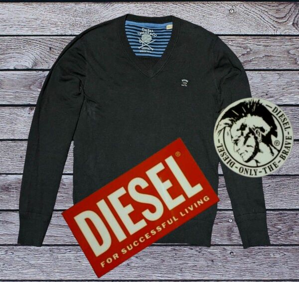 DIESEL　Vネックニットセーターディーゼル　長袖　ブラック