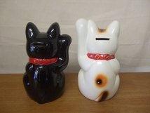 常滑焼　招き猫18cm　白黒一対　（永和商店「王様印」）_画像3