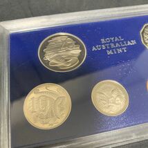 ROYAL AUSTRALIAN MINT エリザベス2世 プルーフコイン 1983年 オーストラリア 硬貨 コレクション プルーフ貨幣セット 記念硬貨 外国硬貨_画像3