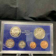 ROYAL AUSTRALIAN MINT エリザベス2世 プルーフコイン 1983年 オーストラリア 硬貨 コレクション プルーフ貨幣セット 記念硬貨 外国硬貨_画像2