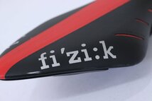 ★fi'zi:k フィジーク ARIONE R3 サドル CARBON BRAIDED 美品_画像3