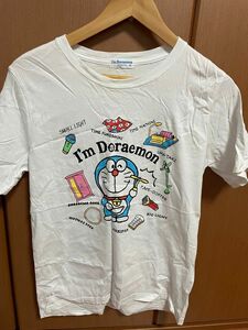 ドラえもん　tシャツ