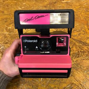 【現状品】Polaroid CoolCam カメラ　インスタントカメラ　ポラロイド クールカム　ピンク色