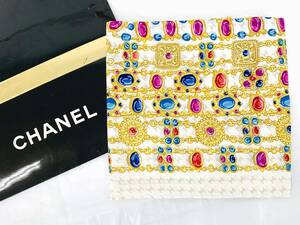 205 美品 CHANEL シャネル ココマーク ジュエリー柄 ココマーク チェーン 宝石柄 ロゴ シルク スカーフ ホワイト