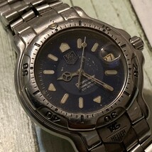 ◆人気◆ TAGHEUER タグホイヤー WH5113-K1 自動巻　6000シリーズ クロノメーター 200M ネイビー文字盤 デイト メンズ腕時計_画像1