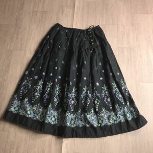 100円スタート☆ drug store's ドラッグストアーズ　おしゃれデザイン　スカート フリーサイズ