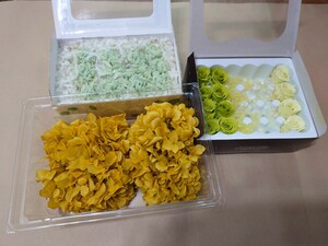  □訳あり　プリザーブドフラワー 花材　あじさい　バラ　カーネーションなど