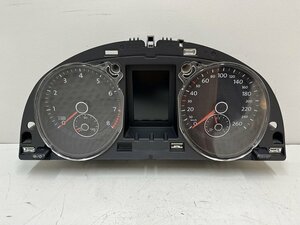 VW パサート ヴァリアント 3C 2013年 3CCAX スピードメーター 3AA920870H (在庫No:516524) (7535)