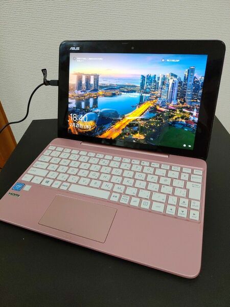 【ASUS】TransBook 10.1型 2-in-1　Windows10（SD64GB、メモリ2GB）Office付　ピンク