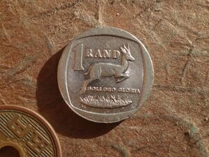 南アフリカ　1Rand　ニッケル張り銅　2004年　KM#333　(20.0mm, 4.0g)