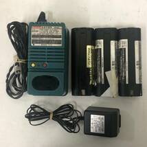 YA018359(032)-148/KK0【名古屋】makita マキタ バッテリーセット 急速充電器 06593 DC9700 / バッテリ7000 2点 / バッテリ7002_画像1