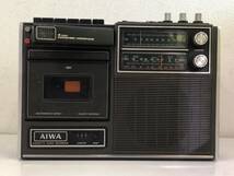 YA019725(031)-110/OT3000【名古屋】AIWA アイワ CASSETTE RADIO RECORDER TPR-301 3バンド カセット ラジオ レコーダ ラジカセ_画像2