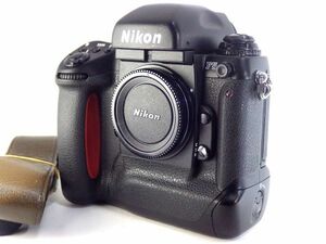 送料無料!! Nikon F5 ボディ 完動 美品 一眼レフ フィルム カメラ ニコン 35mm Camera SLR 黒 ブラック Body オート フォーカス Auto Focus