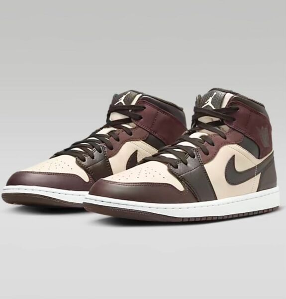 AIR JORDAN1mid SE "PARIS YMCA" 25.5cm 未使用品