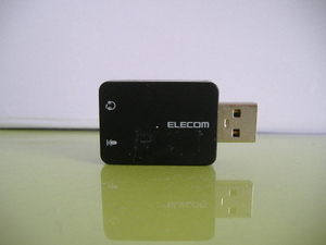 【ELECOMエレコム　USBオーディオ変換アダプタ USB-AADC01BK　】