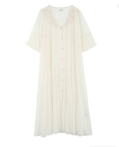 [ tag equipped ] axes femme * pleat gown One-piece ( white ) race long gown cardigan *axes femme