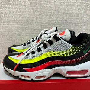 NIKE 95 レトロ　フューチャー