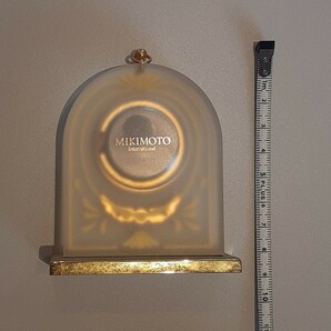 MIKIMOTO 真珠 置時計 アナログ 時計 コレクション 置物 飾り ミキモト 三重県 鳥羽市 置き時計 パール ゴールドカラーの画像2