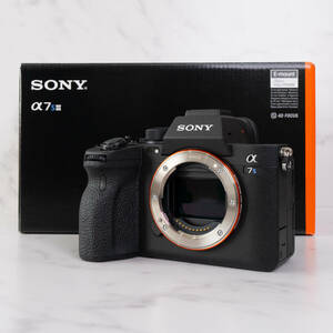 【美品】SONY α7S III ボディ フルサイズミラーレス 一眼カメラ ILCE-7SM3 元箱付き 送料無料