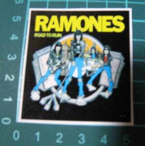 RAMONES　★　防水ステッカー