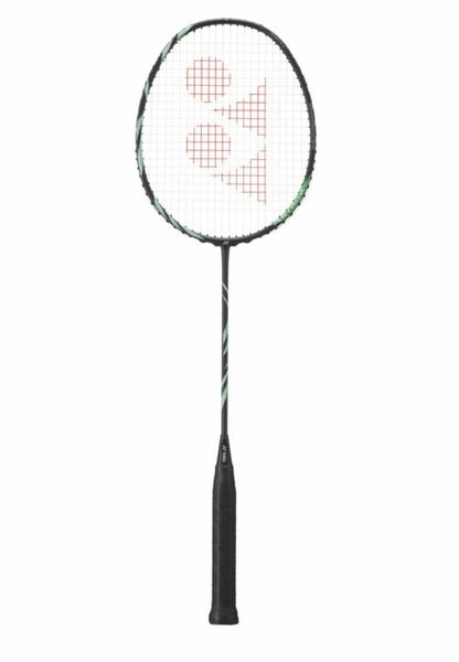 新入生応援セール！アストロクス11 4U6 ガット代、張り代無料 ブラック/グリーン ヨネックス YONEX