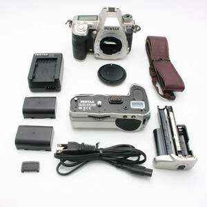 【Y1030】PENTAX デジタル一眼レフカメラ K-3 プレミアムシルバーエディション