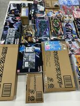 仮面ライダーギーツDX玩具まとめ売りレイズバックルほぼコンプ　変身ベルト プレミアムバンダイ　プレバン　激レア　格安　希少_画像4