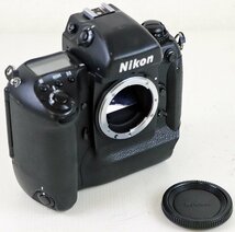 S◇ジャンク品◇フィルムカメラ ボディ F5 ニコン/Nikon 本体のみ ボディキャップつき ※動作未確認 ※バッテリーパック欠品_画像1