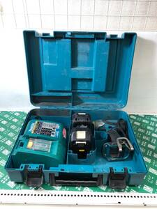 中古品 電動工具 ★makita(マキタ) 18v充電式インパクトレンチ (3.0Ahバッテリx2/充電器/ケース) TW251DRFX バッテリー付 ITS0XB2O39C4